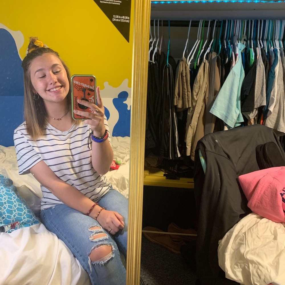 Meet your Posher, Lacey